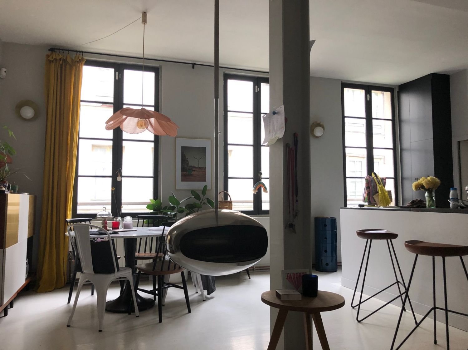 Appartement Rénové par un Architecte dans la Cour d'un Ancien Couvent | Paris
