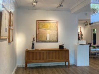 Gallery at the Swiss Village: Art Space for Events in Paris