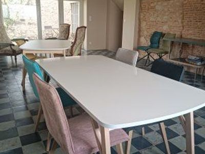 Meeting room for 15 people and adjoining outdoor spaces