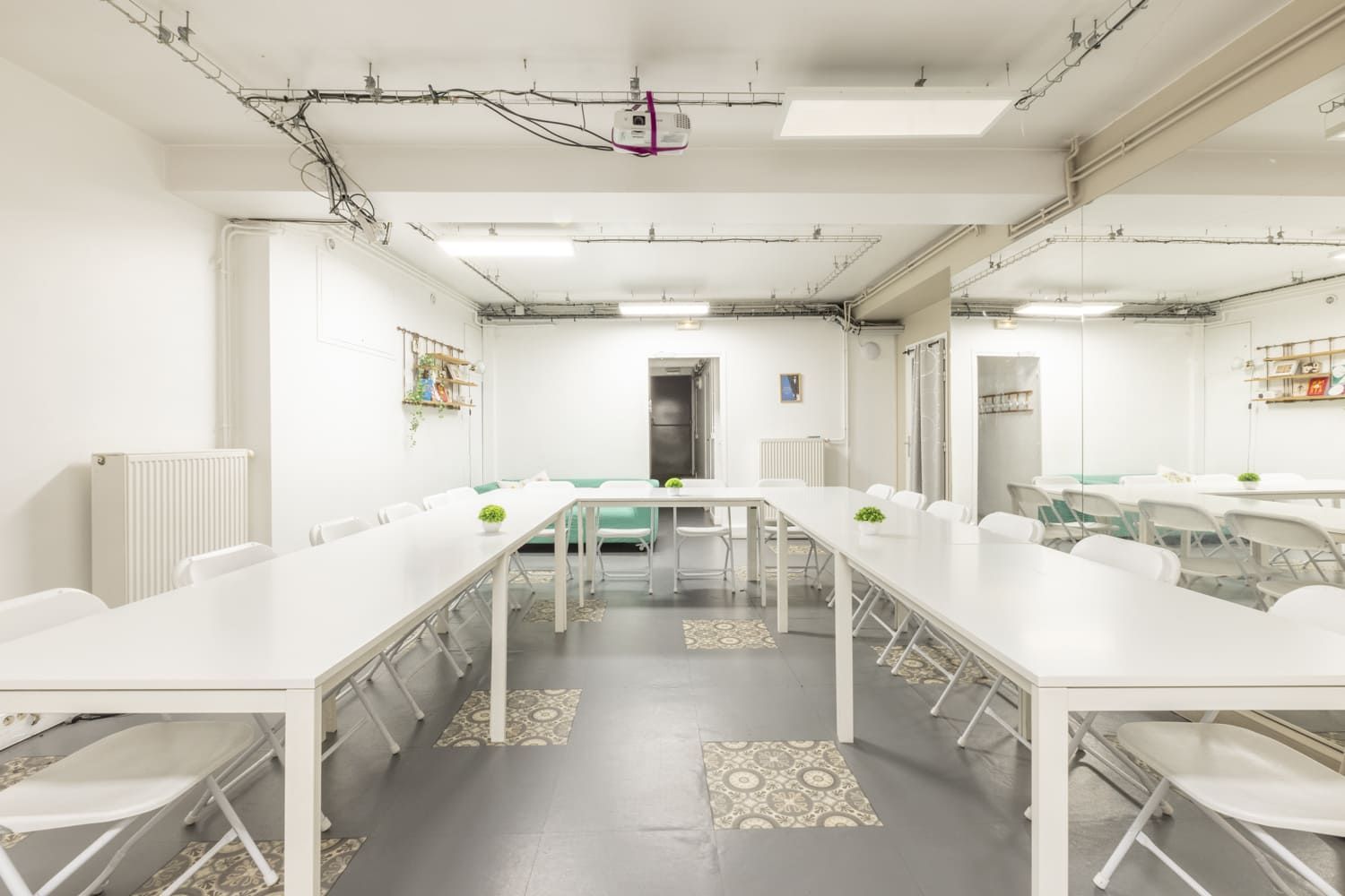 Innovative Design Event Space in Paris | Host 2-150 Guests
