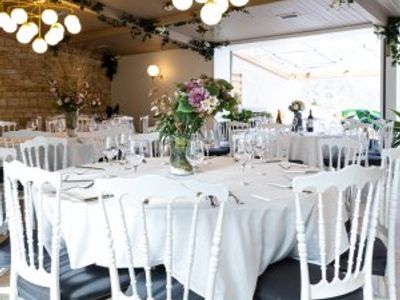 Restaurant on the banks of the Seine - 300 seats 