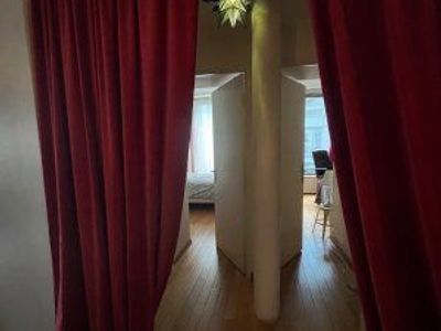 Canal-View Loft with Grand Piano & Courtyard | Paris Event Venue