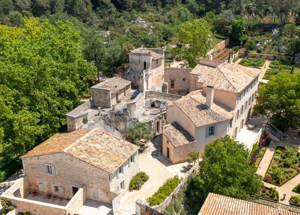 13th century vineyard castle