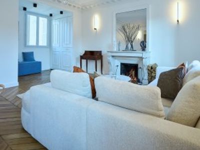 Luxury and Central - Élysées Paris 8th