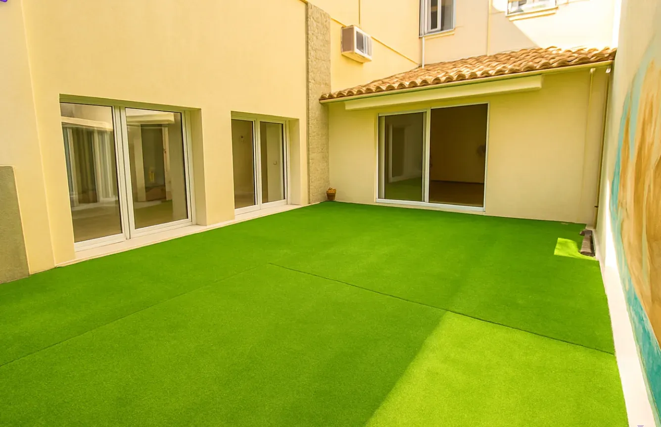 Event Space Cannes – 150m² Loft Near Palais, 100 Guests