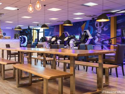 Salle de jeux en réalité virtuelle