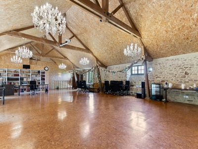 Authentique Château du 12ème siècle au coeur de la Normandie