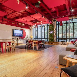 Elegant Event Venue in Paris with Historic Charm & Modern Amenities