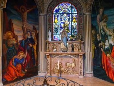 Historic Seaside Chapel in Cannes for Ceremonies and Concerts