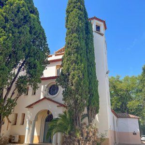 Historic Seaside Chapel in Cannes for Ceremonies and Concerts