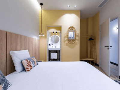 Modern 2-Bedroom Cannes Apartment Opposite Palais des Festivals