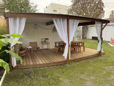 Family home with magnificent wooded garden