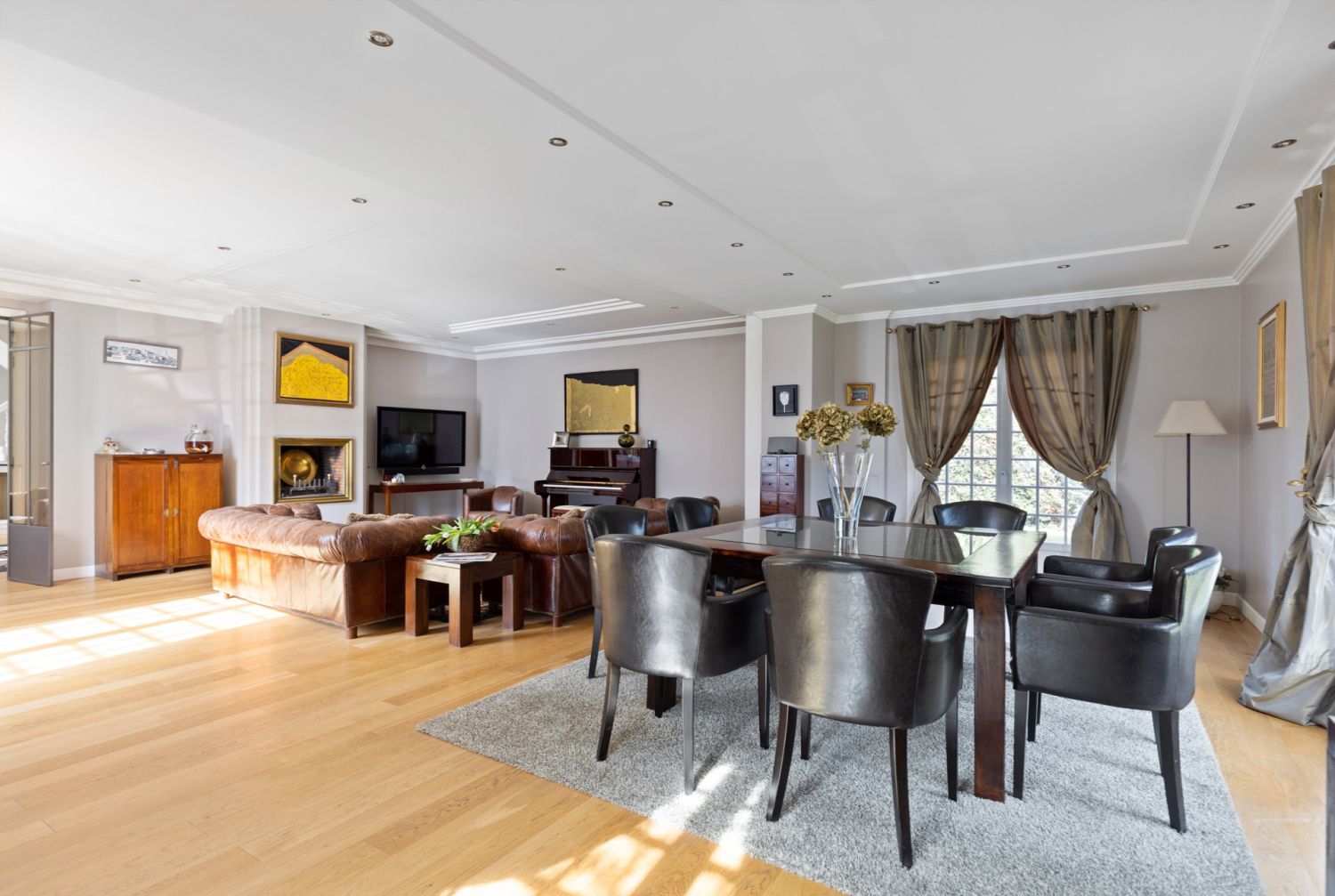Exceptional villa in the Montmorency valley