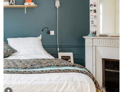 Beautiful and large bourgeois apartment in Montmartre