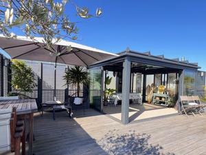 Exclusive Paris Rooftop Venue with Eiffel Tower View