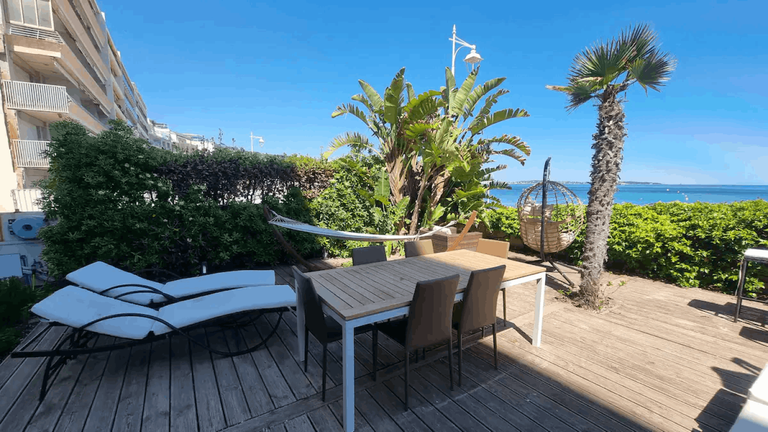 Appartement jardin avec vue mer à Cannes – Terrasse à Palm Beach