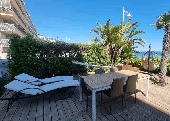 Cannes Palm Beach - 90 m² terrace and garden with sea view