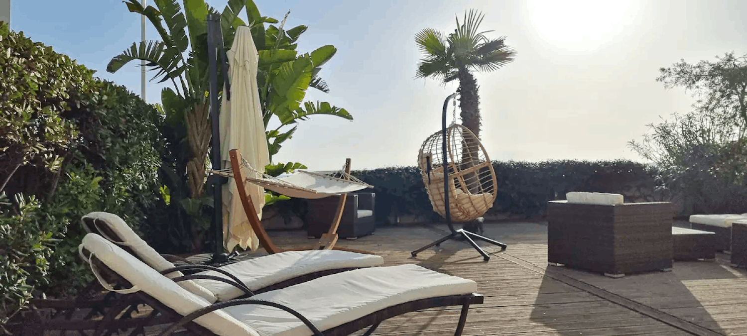 Appartement jardin avec vue mer à Cannes – Terrasse à Palm Beach