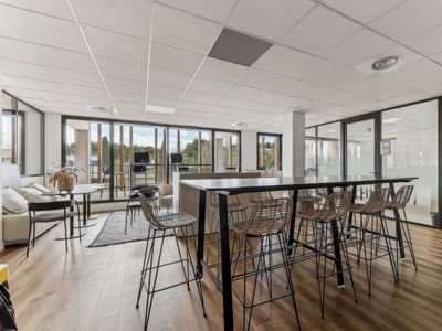 Designer lounges in a cozy and inspiring coworking