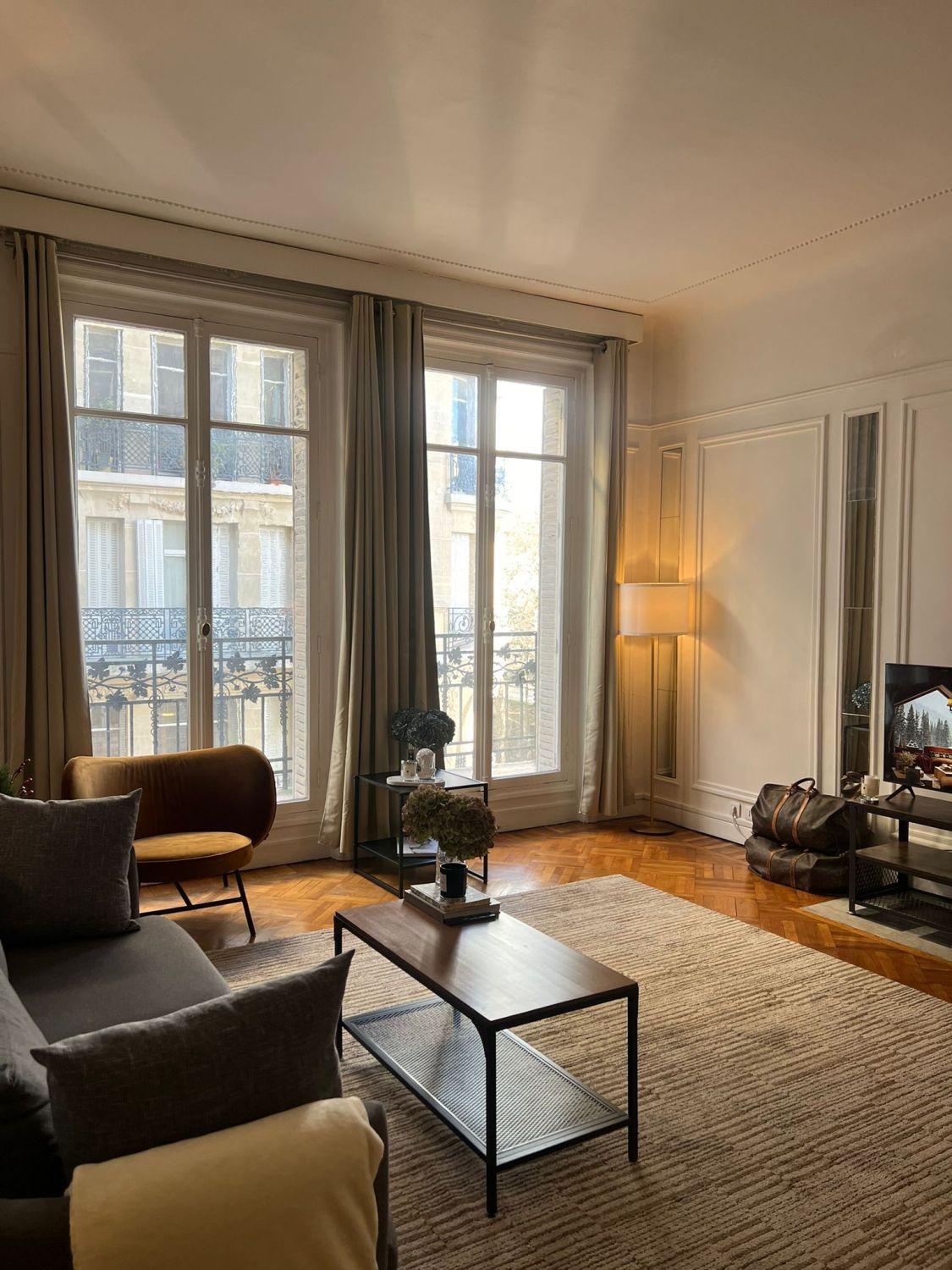 Appartement Haussmannien avec Vue sur la Tour Eiffel