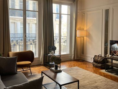 Appartement Haussmannien avec Vue sur la Tour Eiffel