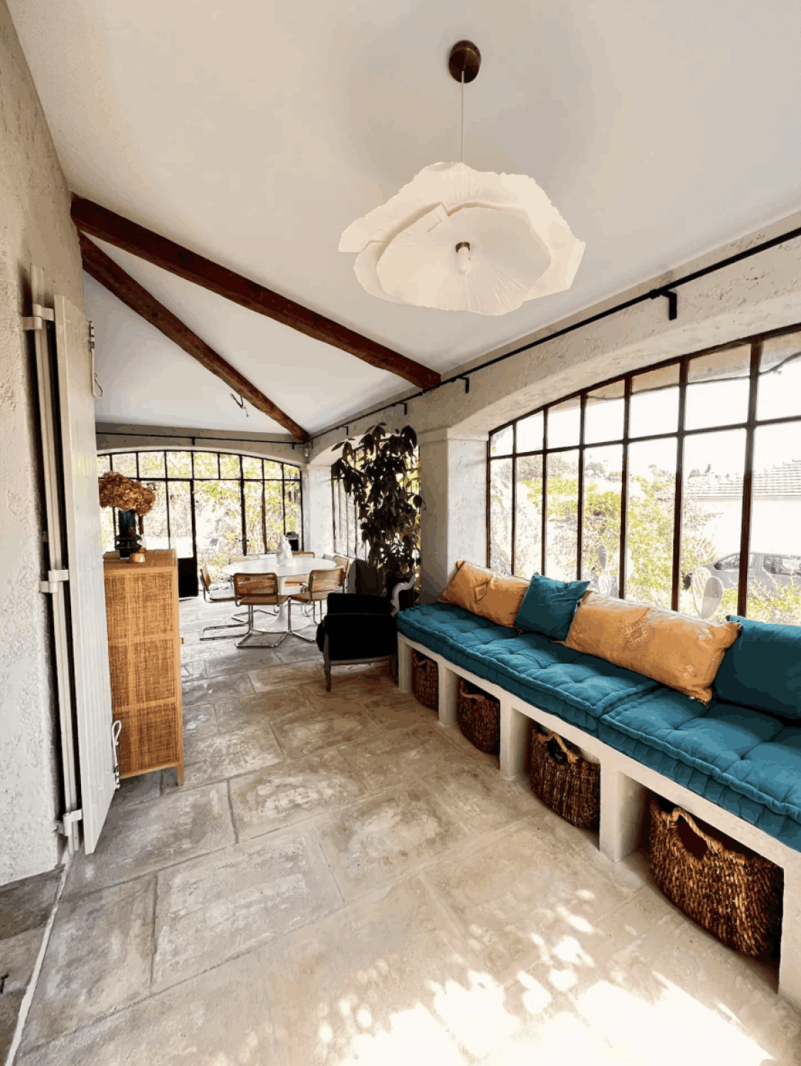 Provençal villa close to the beaches 