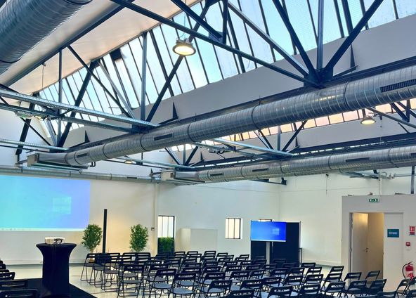 Glass roof in a rehabilitated factory