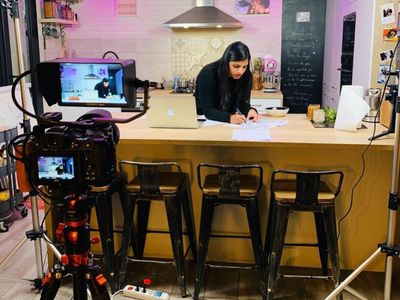 Atelier cuisine avec double cuisine/ tournage/ shooting photo