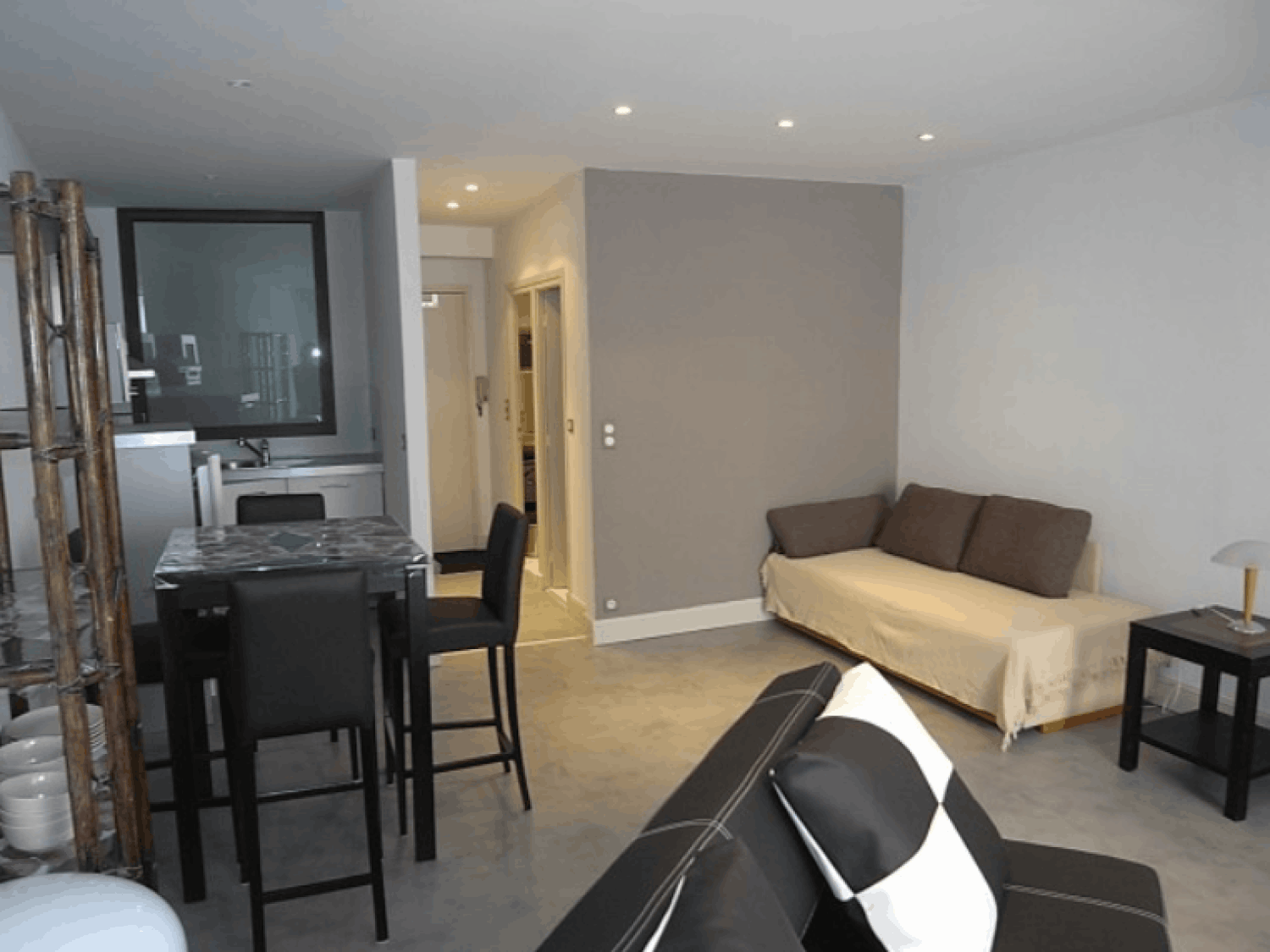 Studio moderne à Cannes avec balcon – Près du Vieux-Port et du Palais