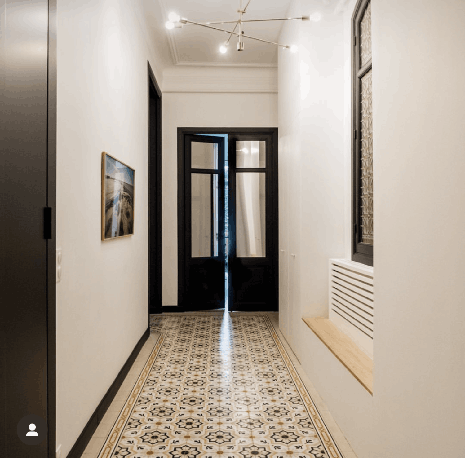 Renovated Haussmann apartment with garden