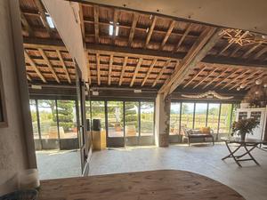Ancienne ferme familiale rénovée avec piscine