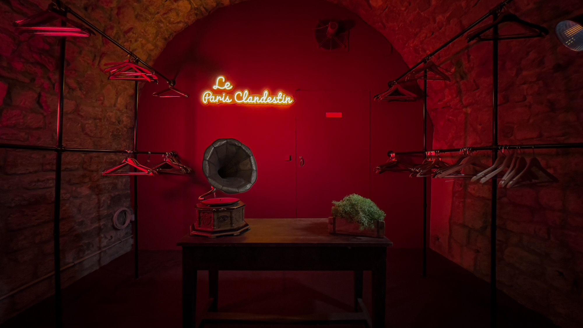 Unusual place in the heart of the 4th arrondissement of Paris