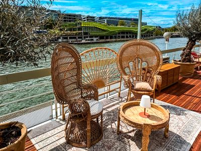 Péniche Panoramique sur la Seine : Lieu Événementiel Unique