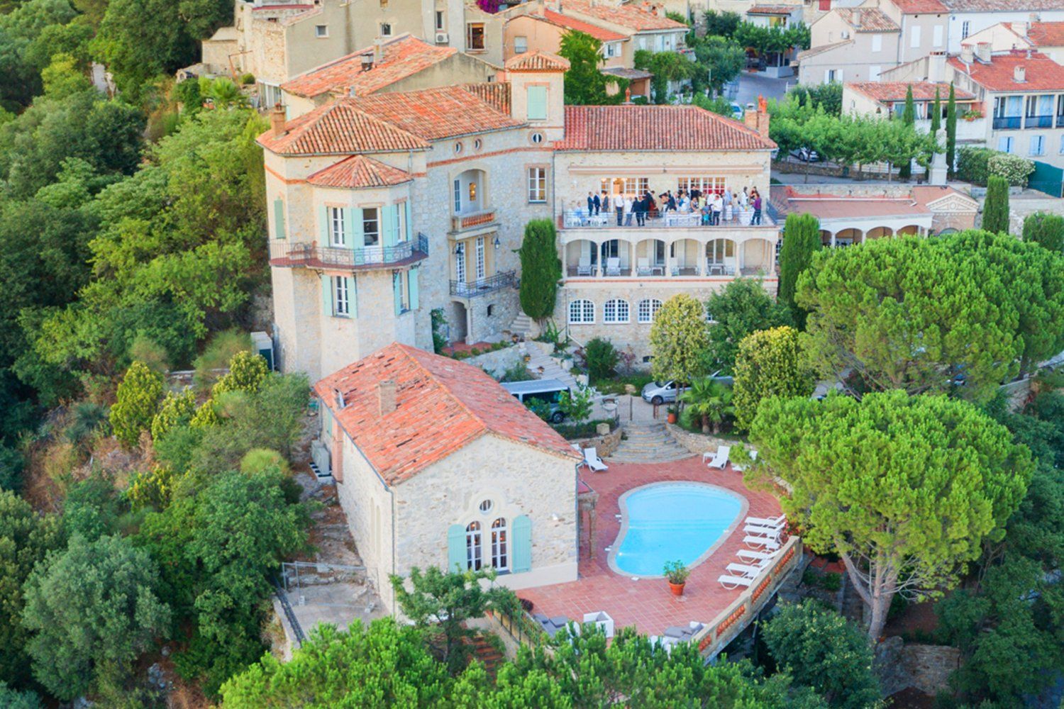Magnificent Provençal castle 