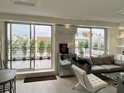 Terrasse 25m² avec vue Tour Eiffel + balcon vue Arc de Triomphe