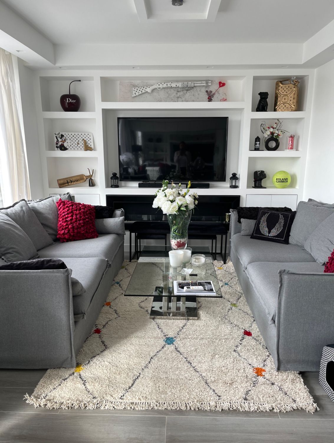 Luxury Architect-Designed Apartment for Events Near Arc de Triomphe