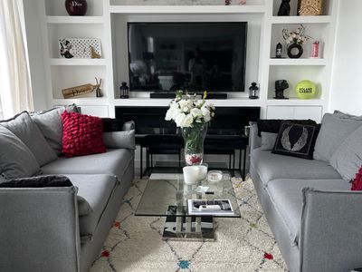 Luxury Architect-Designed Apartment for Events Near Arc de Triomphe