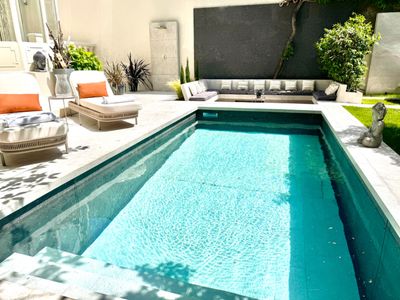 Exceptional villa of 330m² with garden, heated outdoor swimming pool, sauna, jacuzzi, gym