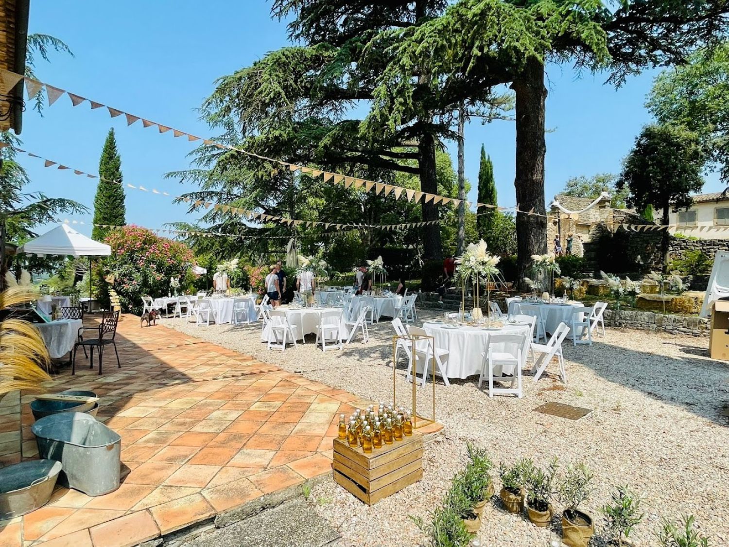 Bastide Provençale au cœur d'un domaine viticole