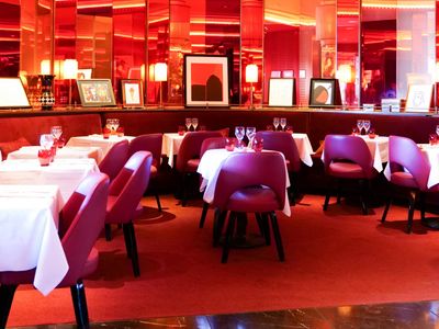 Luxury Brasserie with Eiffel Tower View in Paris | Events & Dining