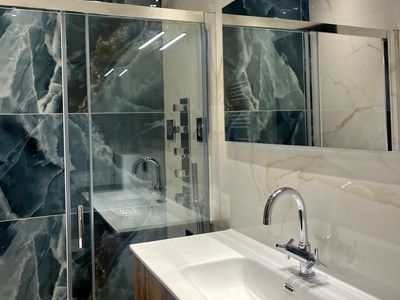 Loft 220 m² on 3 floors, Cannes city center - jacuzzi, sauna 