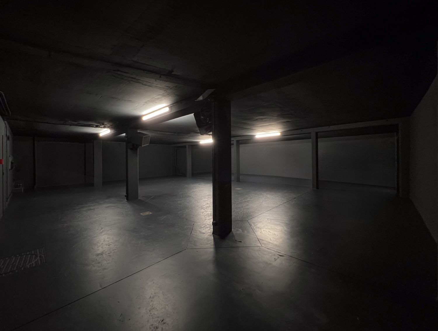 Spacious Photo Video Studio at the gates of Paris