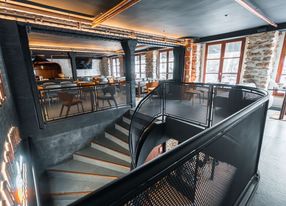 Modern restaurant & speakeasy bar on Place de la Bastille