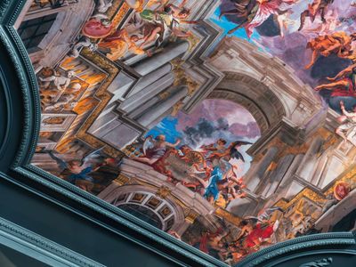 Modern Multi-Level Venue with Terrace & Speakeasy | Place de la Bastille