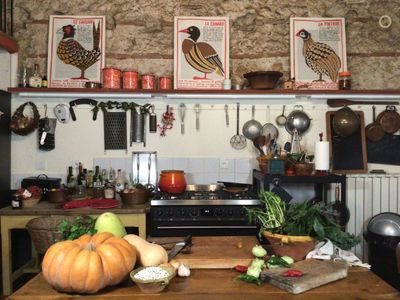 Charming French 18th century farmhouse/pigeonnier on quiet canal