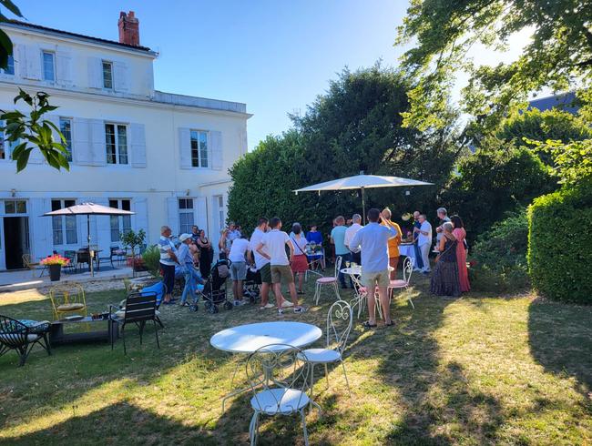 Historic 1800s Bourgeois Residence & Park for Events in Surgères
