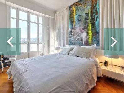 Unique apartment facing Nice central station