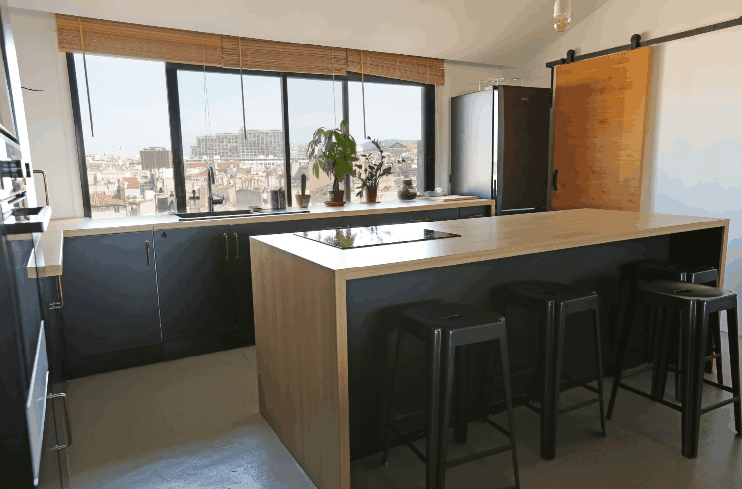 Location de bureau, salle de réunion, soirée /cocktails