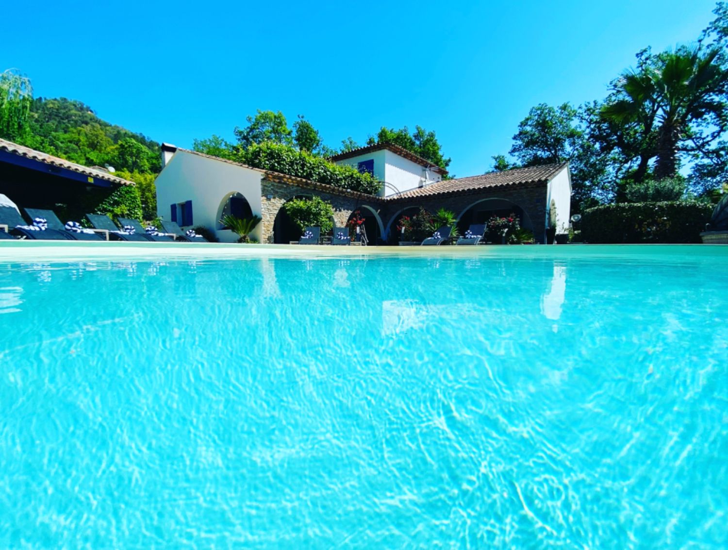 7 room villa with swimming pool on the Côte d'Azur