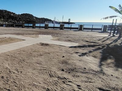 Private Beach receptions & events